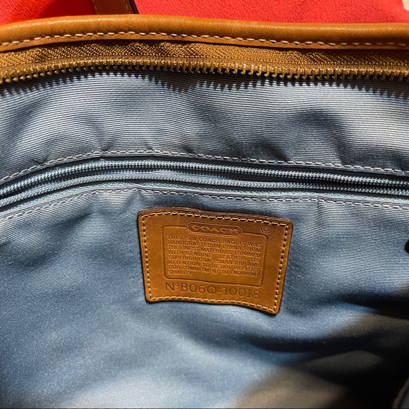 🌵COACH Patchwork Leather, Suede, Fabric Crossbody - Picture 6 of 9